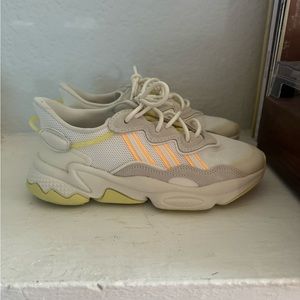 Adidas Ozweego US 6